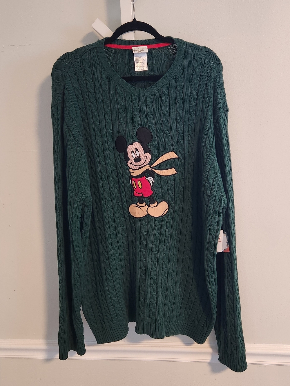 Disney Store Mickey Mouse Cable Knit Crewneck Sweater NWT Men XXL Forest Green